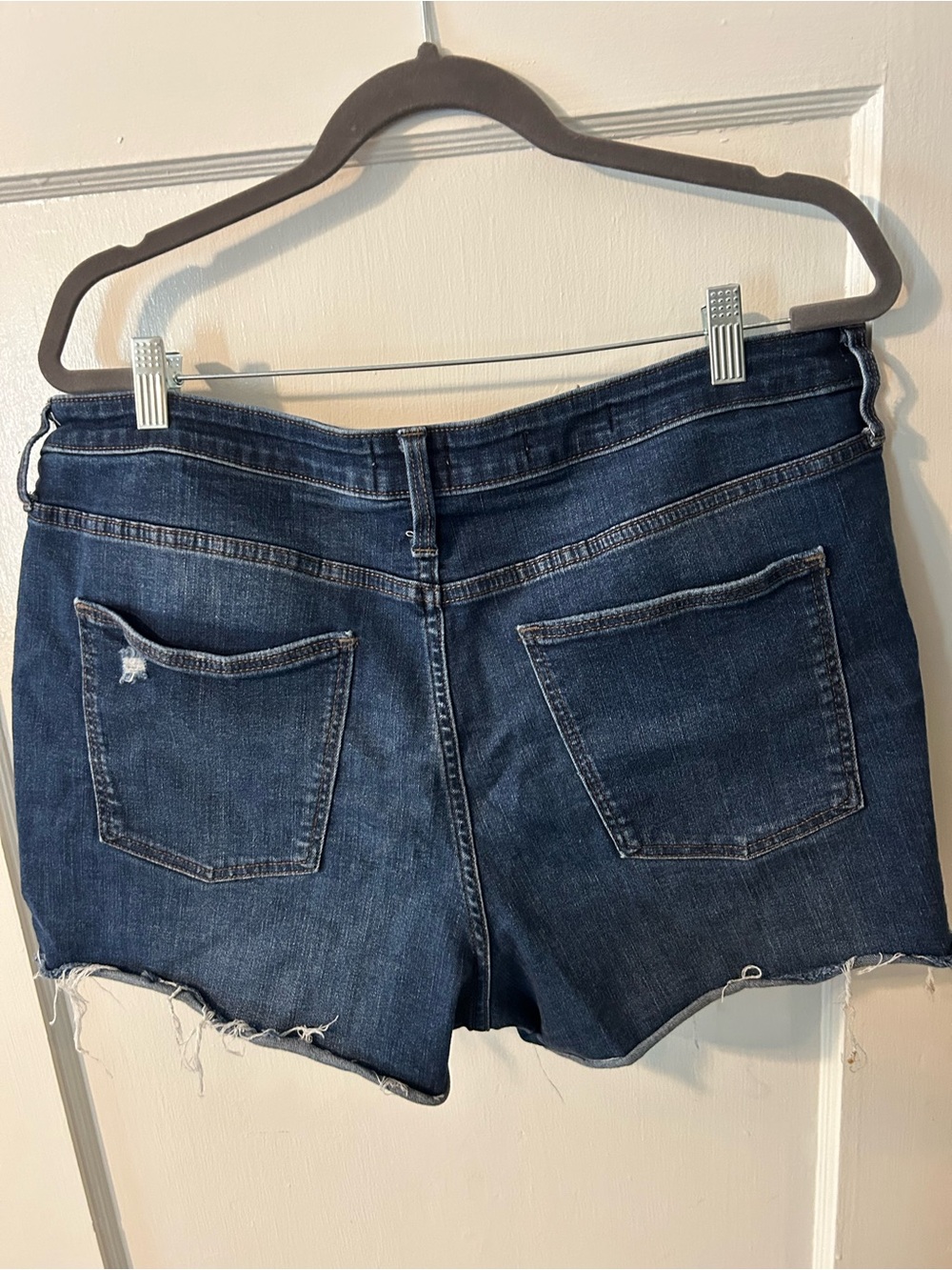Universal Thread Dark Blue Distressed Denim Shorts - Picture 5 of 5